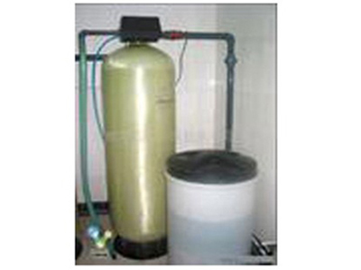 2850流量型单罐软化水设备